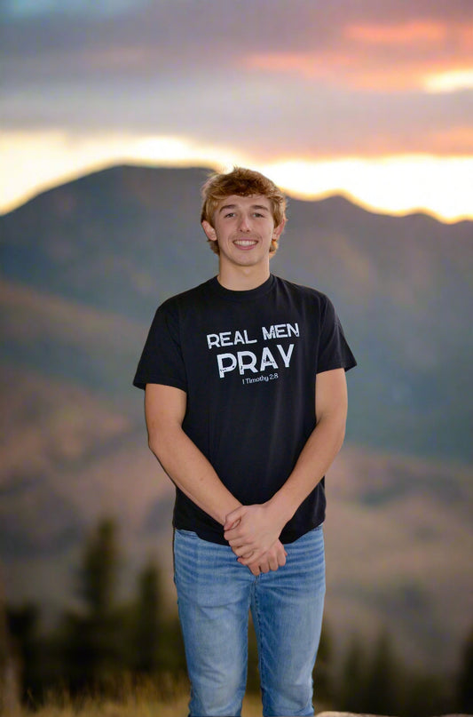 Real Men Pray Tee - Black