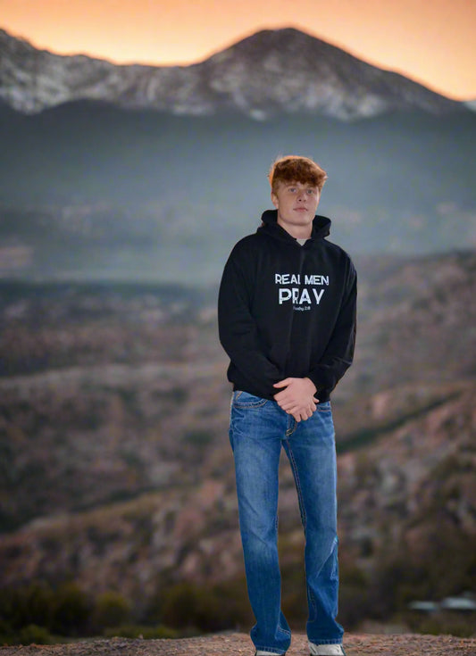 Real Men Pray Hoodie - Black